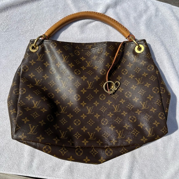 Louis Vuitton Artsy MM - Picture 10 of 10